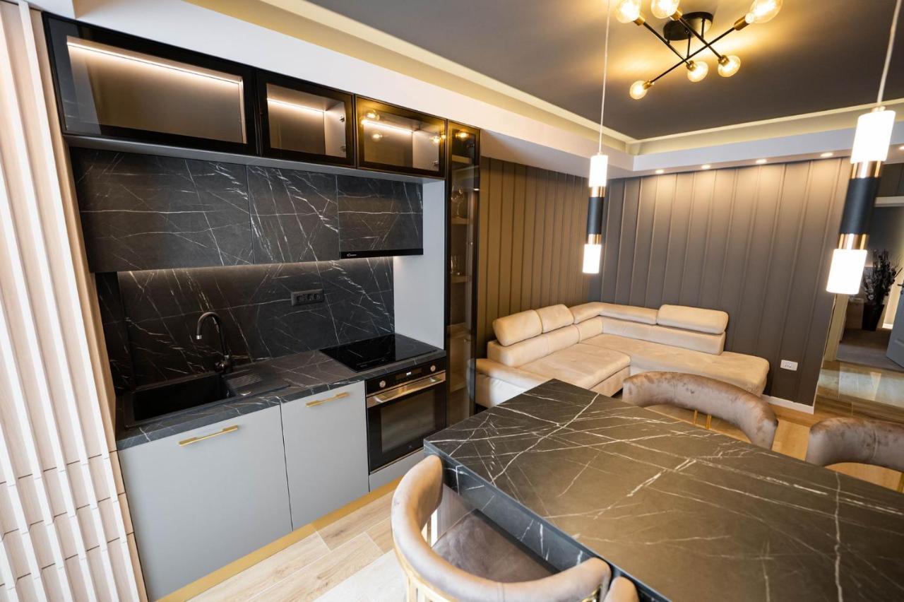 Filadelfia Apartment Suceava Buitenkant foto