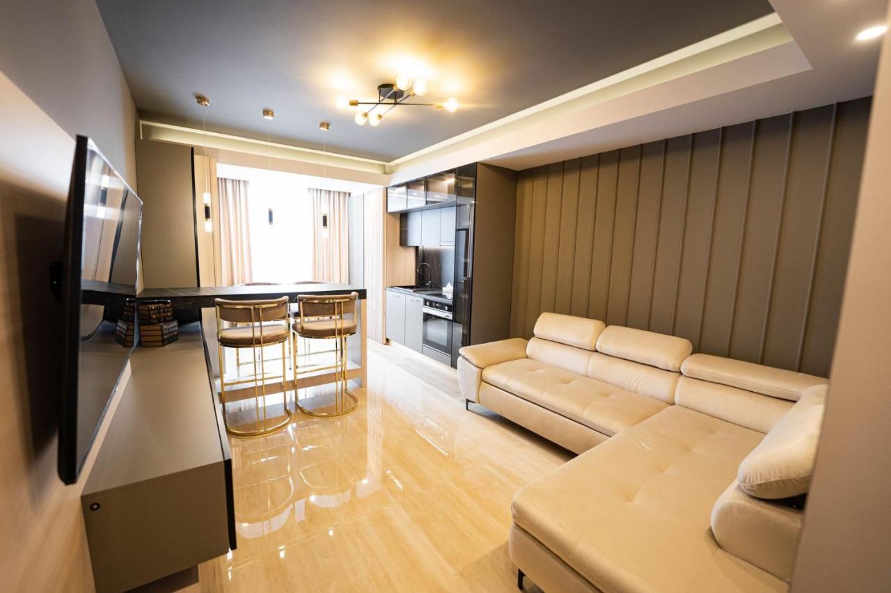 Filadelfia Apartment Suceava Buitenkant foto