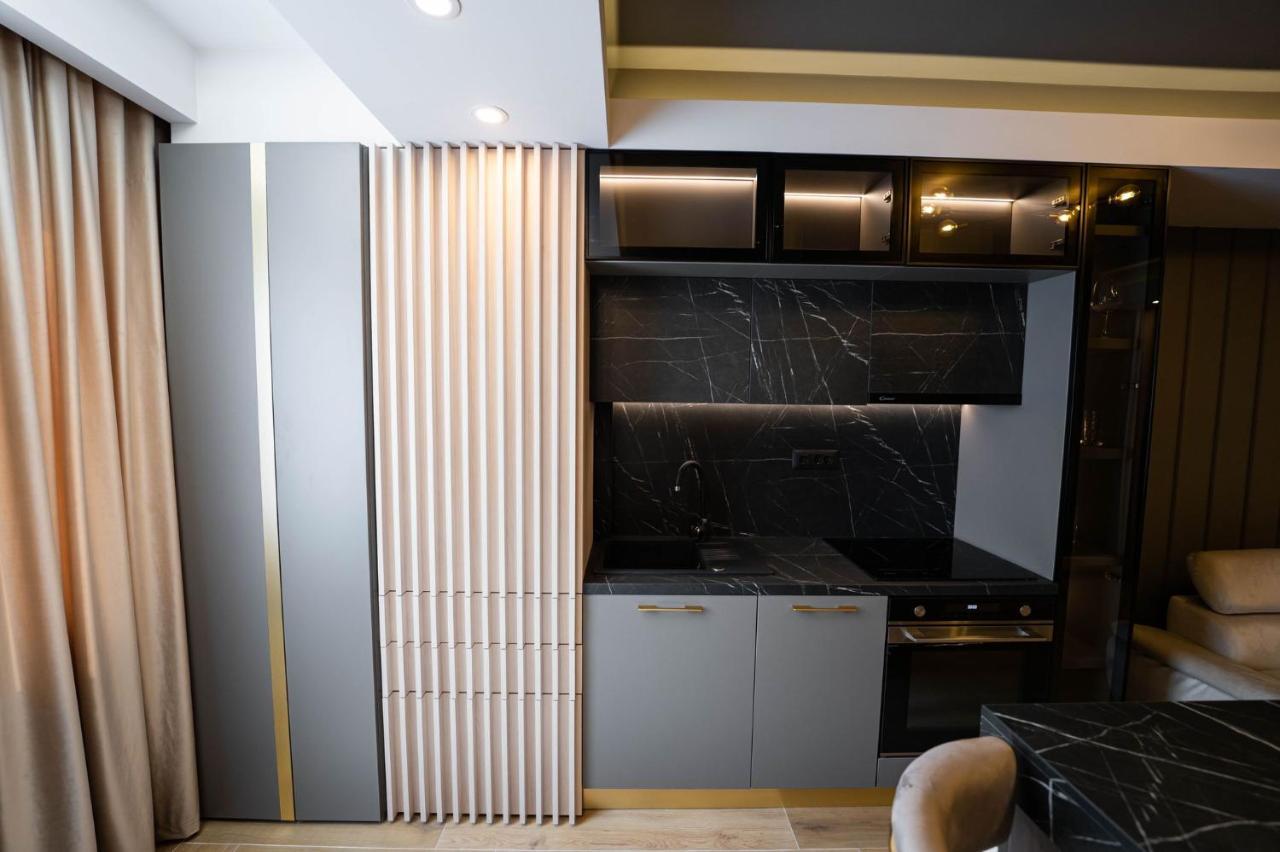 Filadelfia Apartment Suceava Buitenkant foto